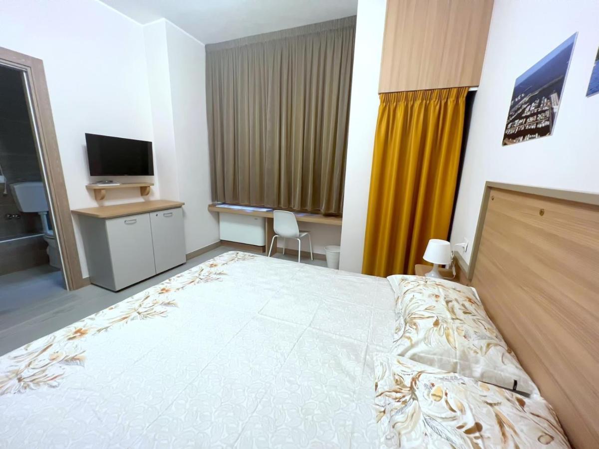 Sissi Comfort Rooms Foresteria Lombarda Монца Экстерьер фото