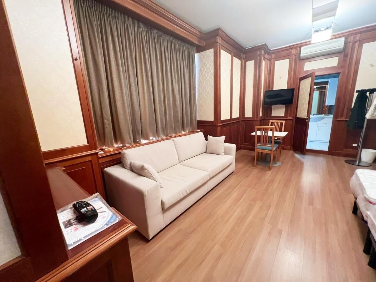 Sissi Comfort Rooms Foresteria Lombarda Монца Экстерьер фото